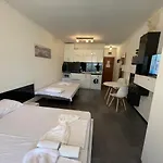 Mm Complex Dimitrovi 公寓