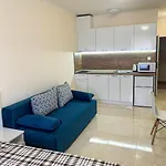 Mm Complex Dimitrovi 普里莫尔斯科