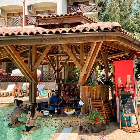 Mm Complex Dimitrovi بريمورسكو