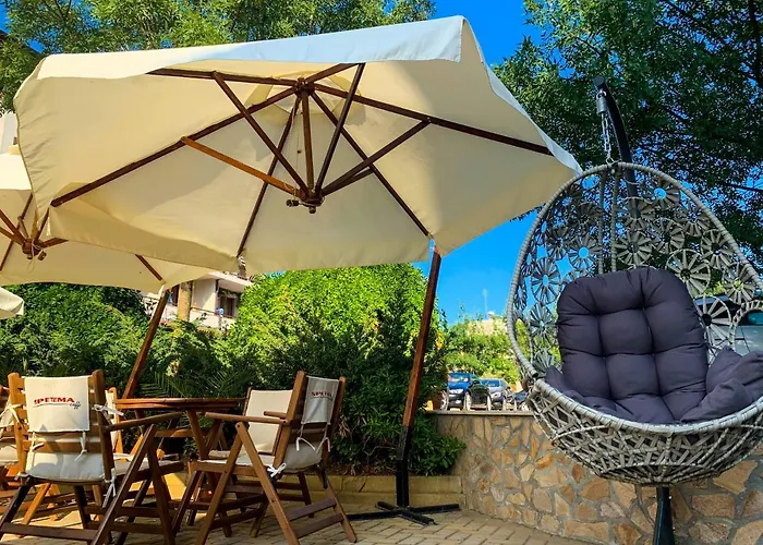 Mm Complex Dimitrovi *